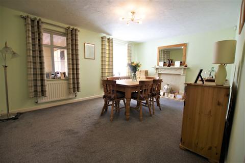 26 Mallens Croft, Bramshall, Uttoxeter, ST14 5NG