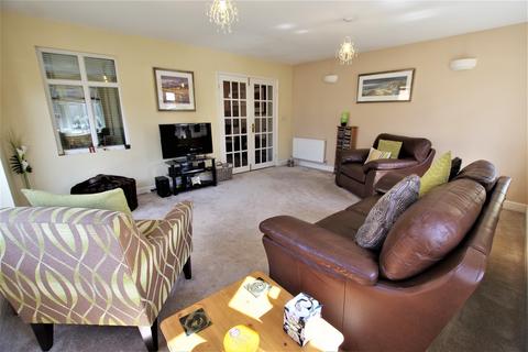 26 Mallens Croft, Bramshall, Uttoxeter, ST14 5NG