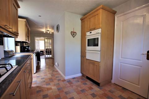 26 Mallens Croft, Bramshall, Uttoxeter, ST14 5NG