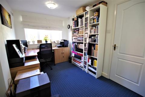 26 Mallens Croft, Bramshall, Uttoxeter, ST14 5NG