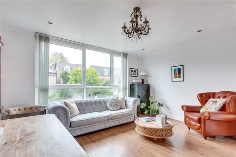 13b Grosvenor Road, London, W4 4EQ