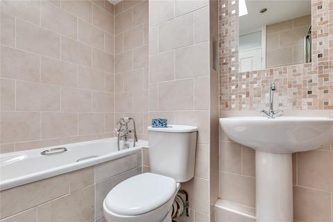 13b Grosvenor Road, London, W4 4EQ
