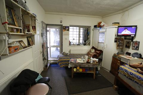 3 North Parade, Southall, UB1 2LF