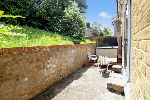 37 Sunland Avenue, Bexleyheath, DA6 8LP