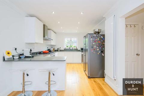 57 The Shearers, Bishop's Stortford, CM23 4AZ