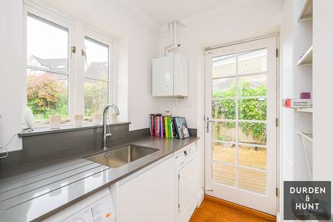 57 The Shearers, Bishop's Stortford, CM23 4AZ