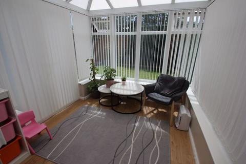 8 Brinklow Close, Redditch, B98 0HB