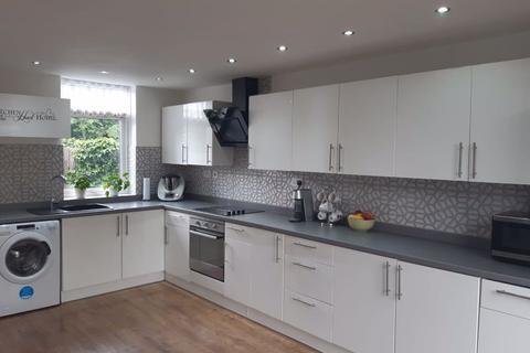 8 Brinklow Close, Redditch, B98 0HB