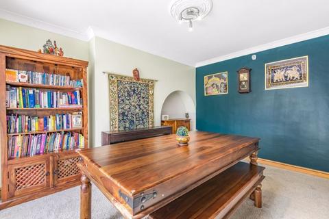 247 Violet Lane, Croydon, CR0 4HN