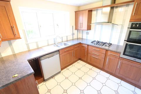 21 Chance Close, Grays, RM16 6QE
