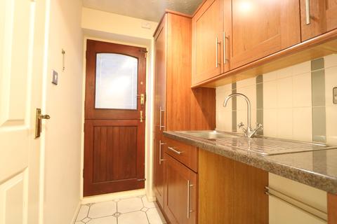 21 Chance Close, Grays, RM16 6QE