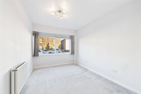 undefined, Risborough Road, Maidenhead, Berkshire, SL6