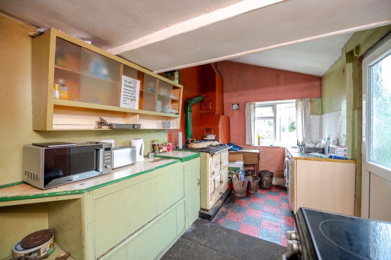 Dining kitchen