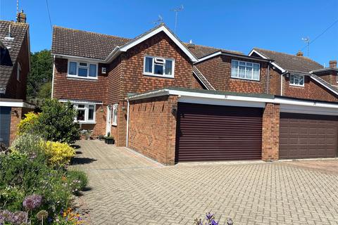 31 Albert Road, Rayleigh, SS6 8HN
