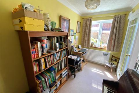 31 Albert Road, Rayleigh, SS6 8HN
