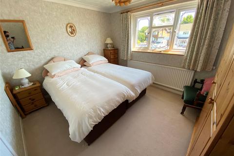 31 Albert Road, Rayleigh, SS6 8HN
