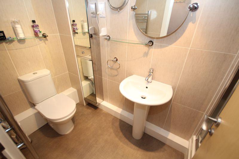 Bedroom One Ensuite