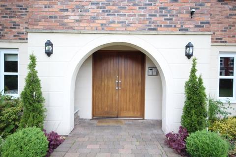 2 bedroom apartment for sale, Hopwood Manor, Manchester Road, Heywood OL10