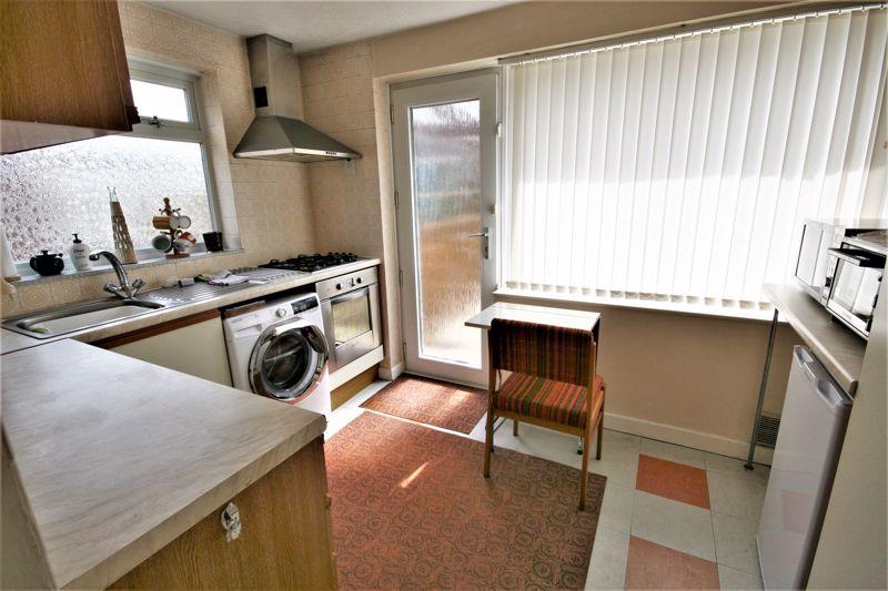Mayfield Drive, Hucclecote, Gloucester 3 bed semidetached bungalow £