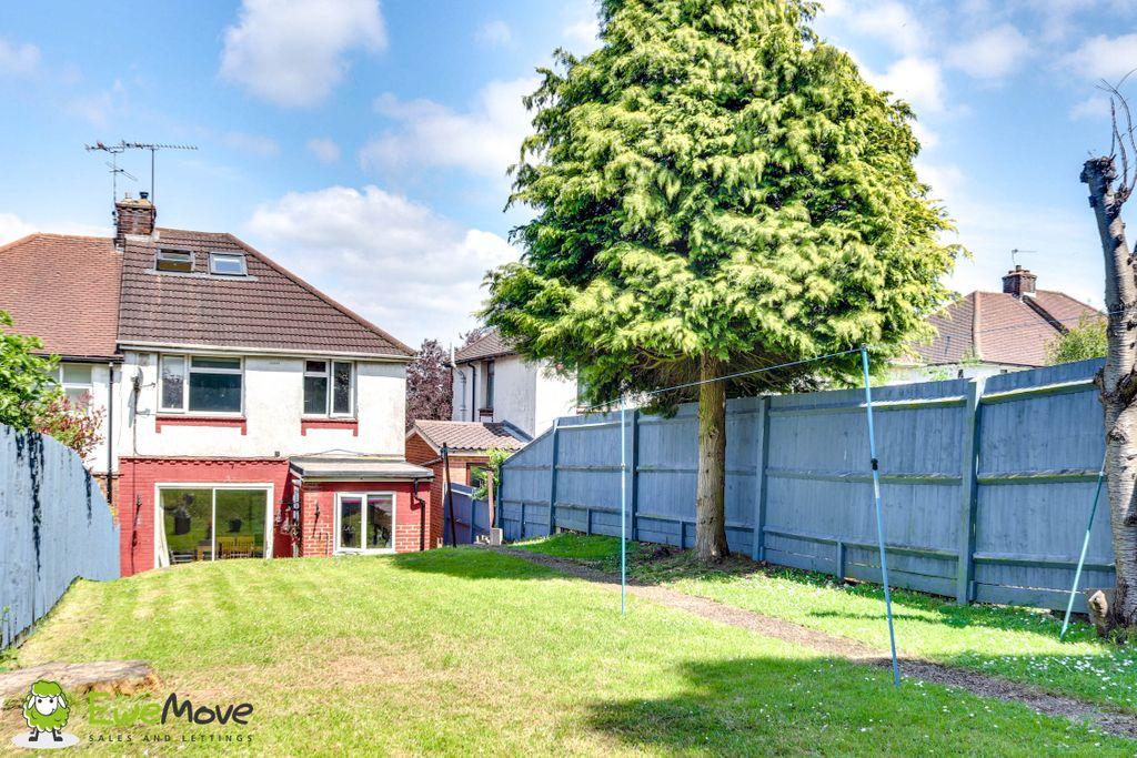 Large Sunny Garden