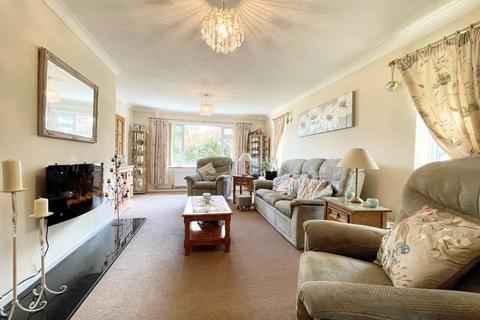35 Badsey Fields Lane, Badsey, Evesham, WR11 7EX