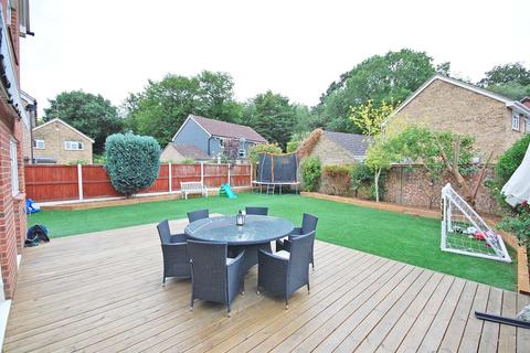 93 Derwent Way, Great Notley, Braintree, CM77 7UX