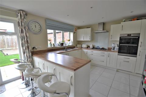 2 Corbett Close, Upper Heyford, Bicester, OX25 5AS