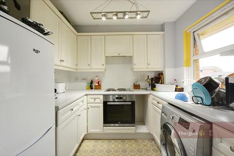 Flat 15, Catherine House Busch Close, Isleworth, TW7 6UE