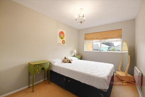 Flat 15, Catherine House Busch Close, Isleworth, TW7 6UE