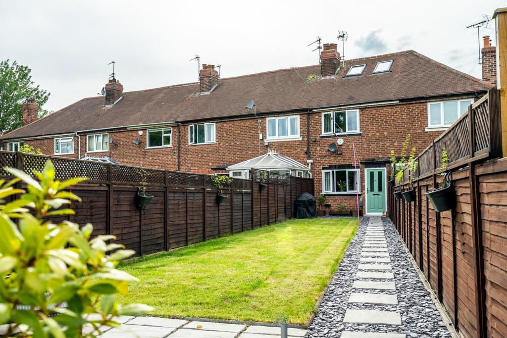 Moor Grove, Dringhouses, York 3 bed terraced house £265,000