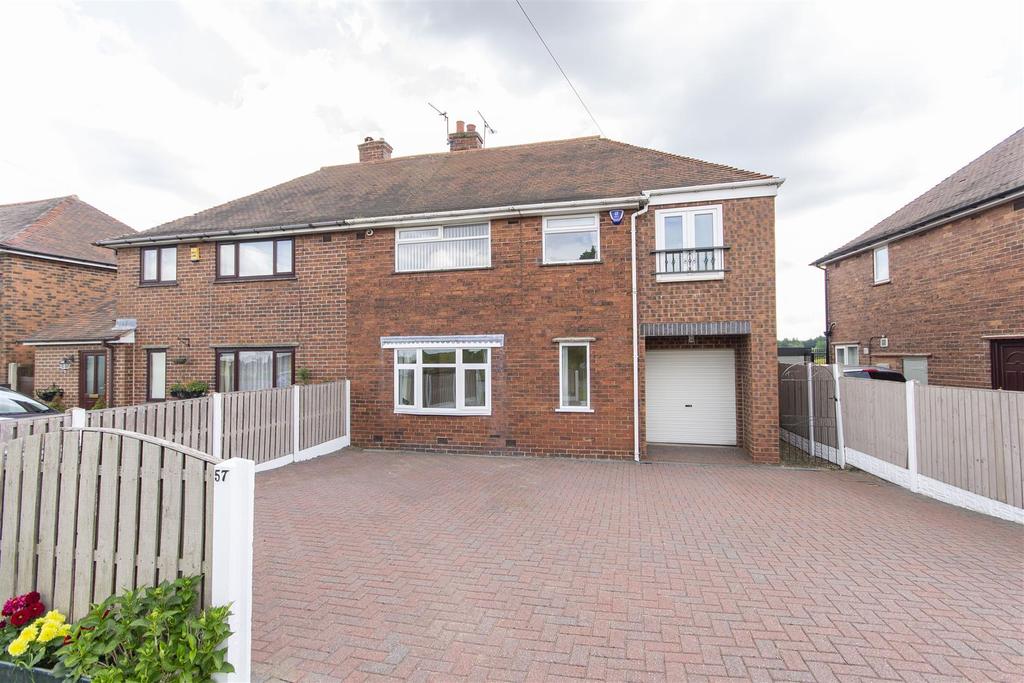 Main Road, Marsh Lane, Sheffield 4 bed semidetached house £275,000