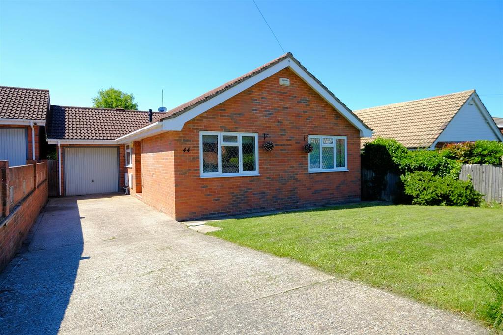 Stanley Road, Whitstable 3 bed detached bungalow £475,000