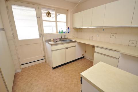 6 Bridge Close, Horam, Heathfield, TN21 0HJ
