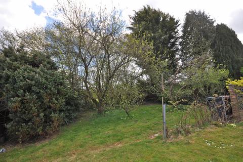 6 Bridge Close, Horam, Heathfield, TN21 0HJ