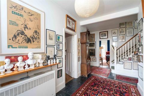 16 Ernle Road, London, SW20 0HJ