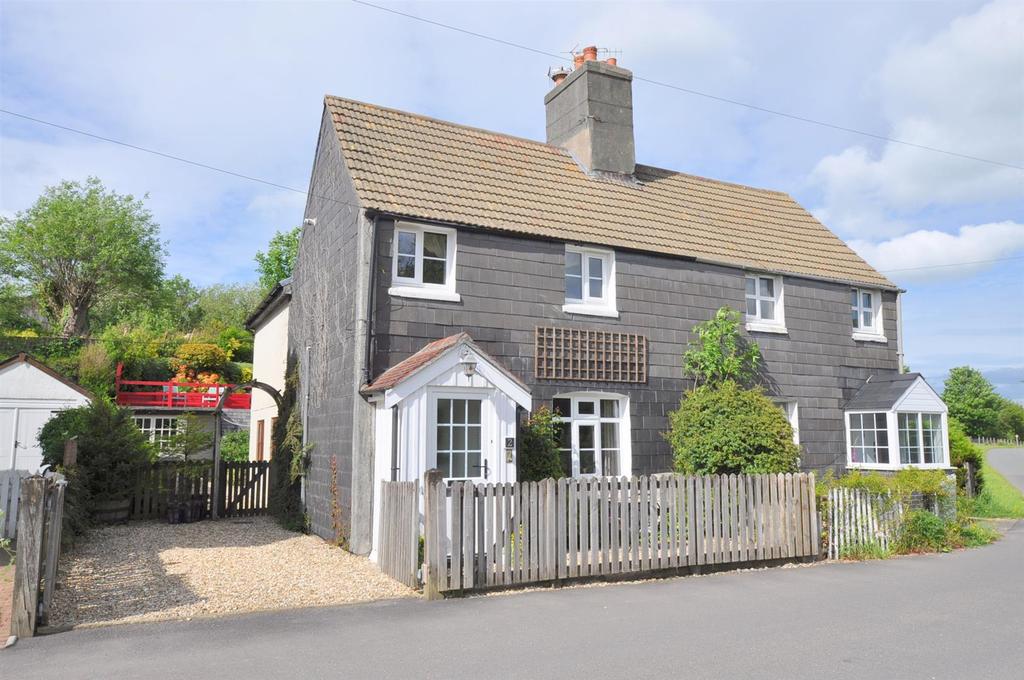 Station Road, Llanwrtyd Wells 3 bed semidetached house £229,000