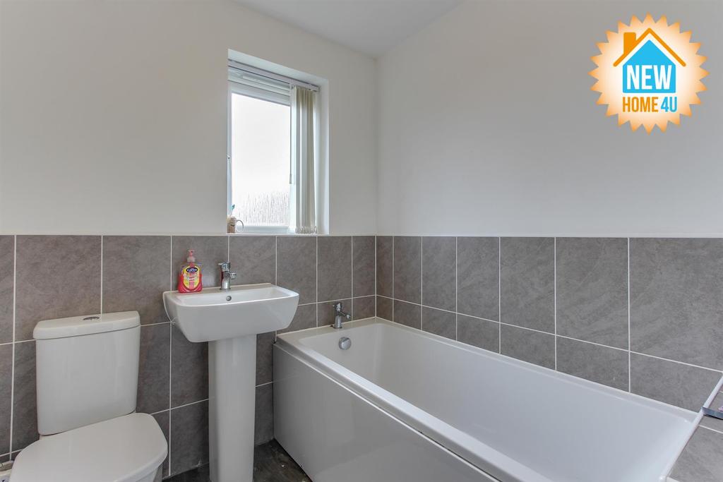 Family bathroom: