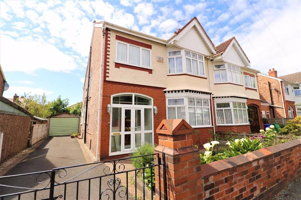 Brooklyn Avenue, Whalley Range... 4 bed semidetached house £425,000