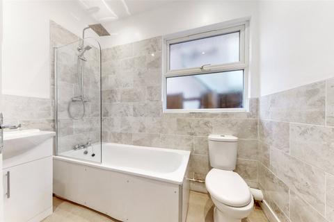 1 bedroom apartment to rent, Melrose Avenue, London, NW2