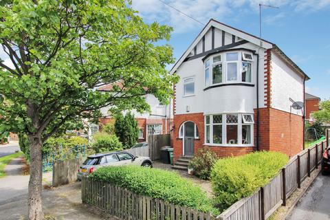 11 Benton Park Drive, Rawdon, Leeds, LS19 6AN
