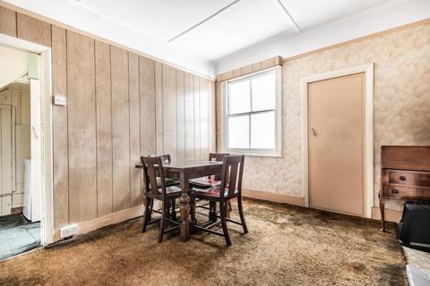 2 Treviso Road, London, SE23 2EB