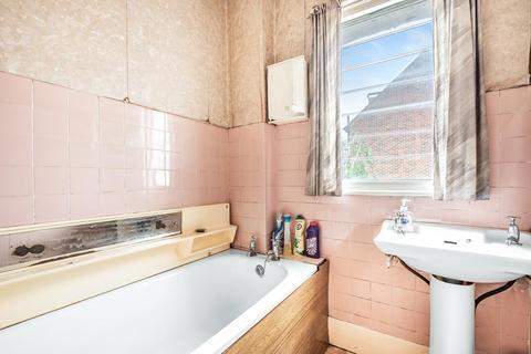 2 Treviso Road, London, SE23 2EB