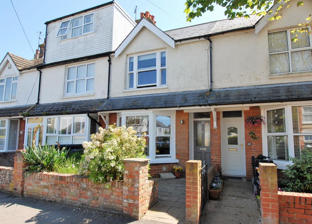 St Leonards Road, Hythe, CT21 3 bed terraced house £415,000