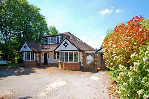 Turpins Ride Amersham Road, Chalfont St Giles, HP8 4RS