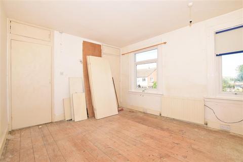 25 Fort Road, Hythe, CT21 6JS