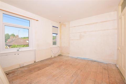 25 Fort Road, Hythe, CT21 6JS