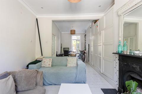 51 Hawksley Road, London, N16 0TL