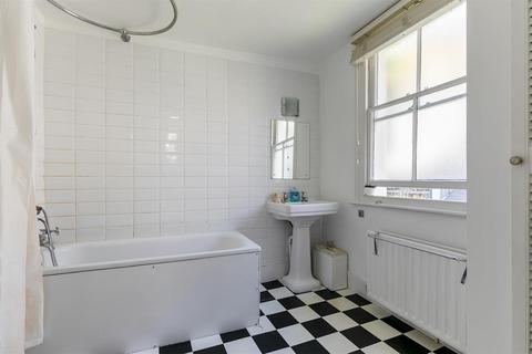 51 Hawksley Road, London, N16 0TL