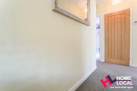 18 Augustine Way, Bicknacre, Chelmsford, CM3 4ET