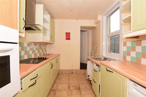 24 Cecil Road, Rochester, ME1 2HT